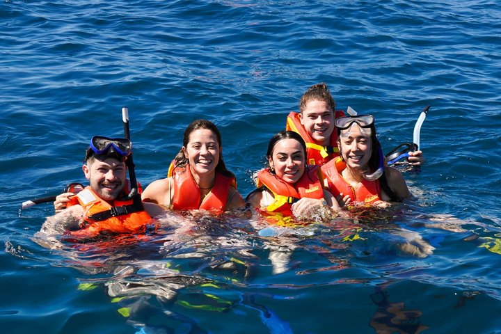 BOAT to Espiritu Santo Island and Balandra