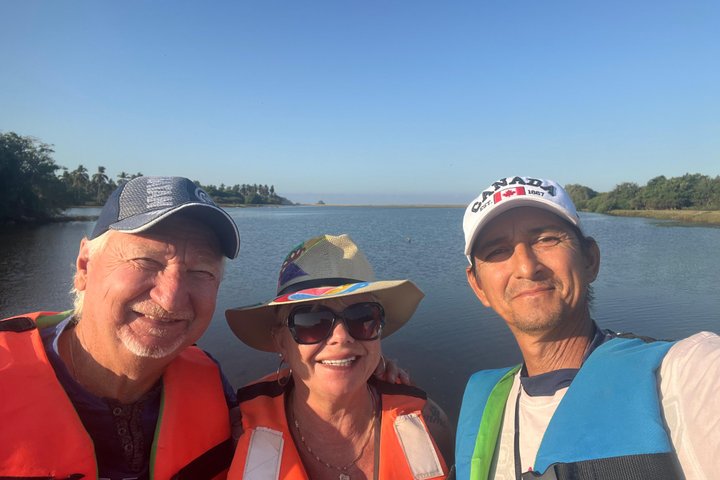 Kayaking in San Jose Ixtapa Lagoon with Luis de la Maza