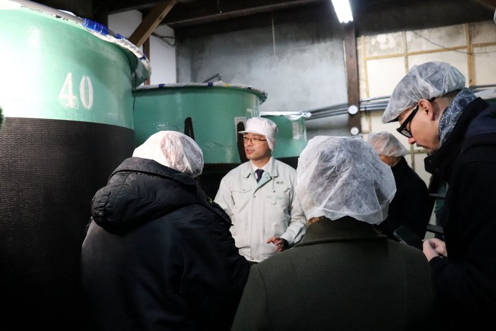 Traditional Sake Brewery Tour with Tasting & Gift[Local Boutique]