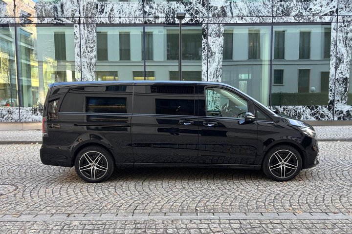 Private Transfer from Titisee to Zurich Airport