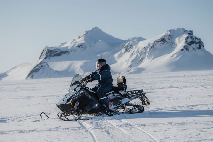 Snowmobiling Adventure on Langjokull Glacier from Gullfoss