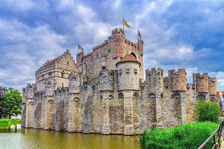 Bruges and Ghent by small group train with boat ride