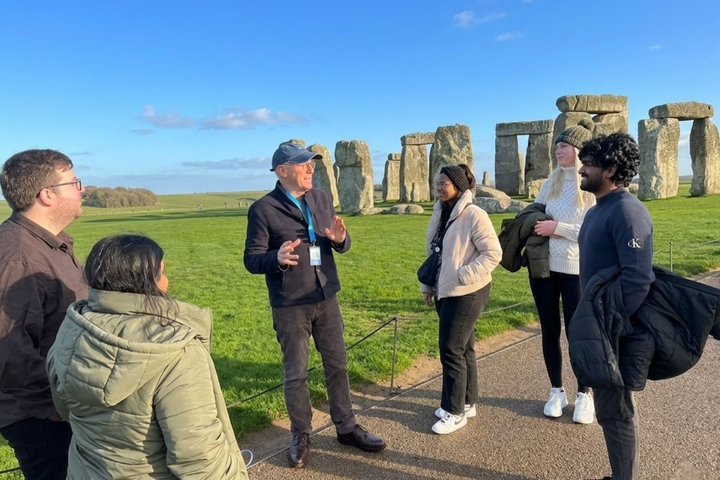 Stonehenge and Bath Tour from London