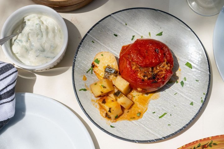 Maria's Open Cooking Class lessons in Delux hotel of Paros