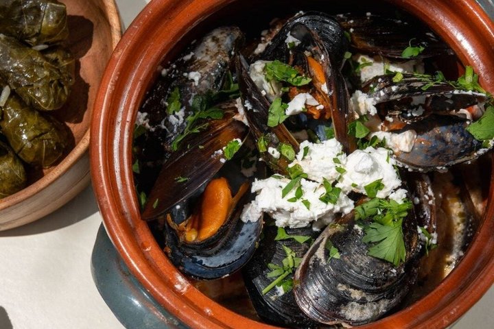 Maria's Open Cooking Class lessons in Delux hotel of Paros