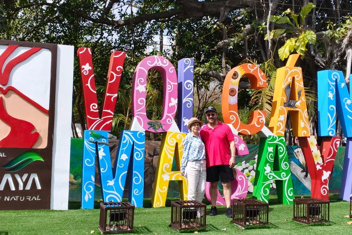 Nicaragua Private Day Tour: Masaya Volcano, Granada & Boat Ride!