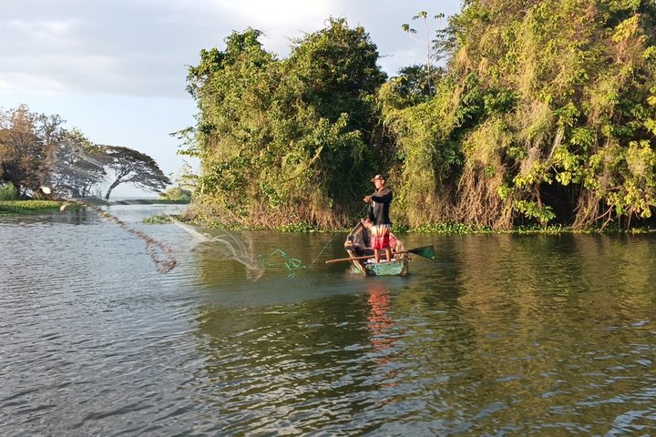 Nicaragua Private Day Tour: Masaya Volcano, Granada & Boat Ride!