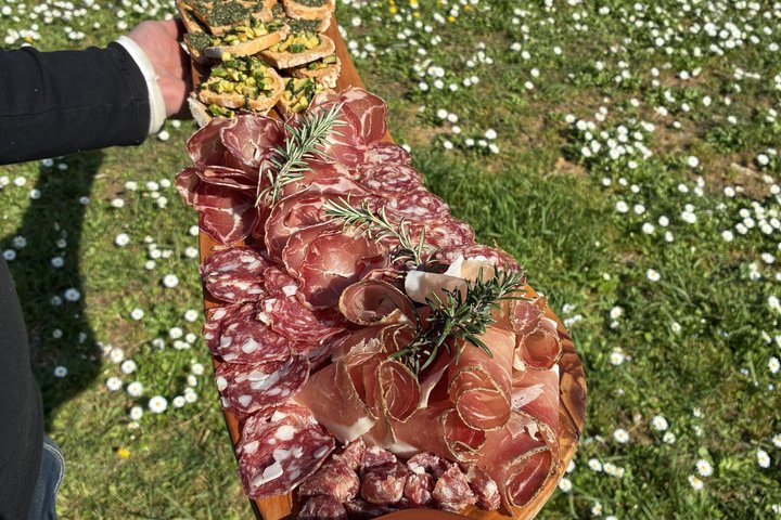 Truffle Hunting in Chianti, pasta class and lunch