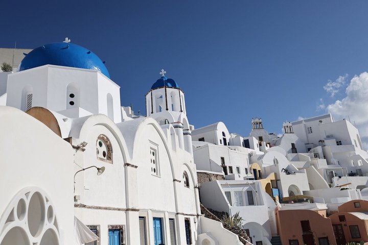 Santorini: Hire Private Car and Driver with Flexible Itinerary