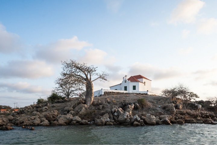 The Shores of Kwanza : Boat Tour
