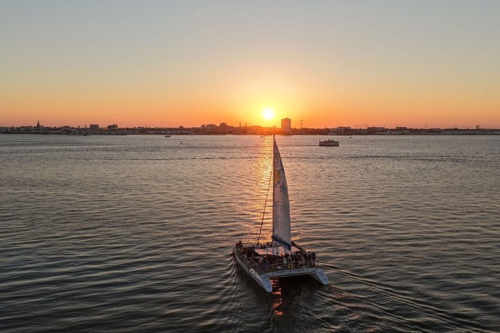 Charleston Iconic Sunset Sail - Lux Catamaran w/Bar & Bathrooms