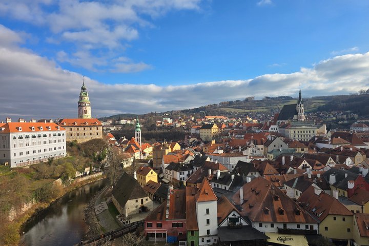 Passau to Prague Private Transfer – Ideal for Danube Cruises