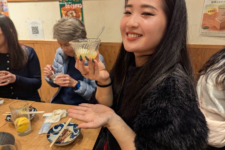 Osaka Food Tour: 15 Delicious Dishes & 3 drinks at 5 Eateries