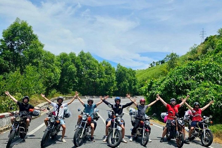 Easy Rider Motorbike Tour via Hai Van Pass From DaNang/HoiAn/Hue