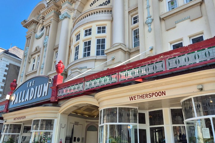 Llandudno Original Guided Walking Town Tours