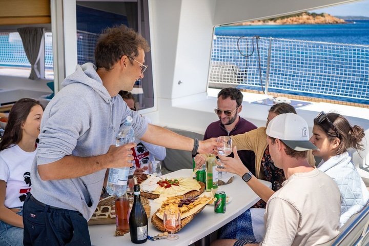 Catamaran tour Magdalene Archipelago from Cannigione from 12 mt..