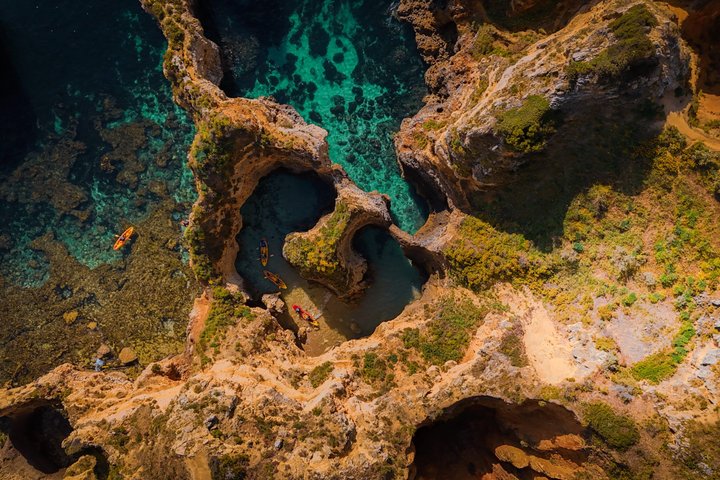 From Lagos: Kayak Tour of Ponta da Piedade Caves by Boat