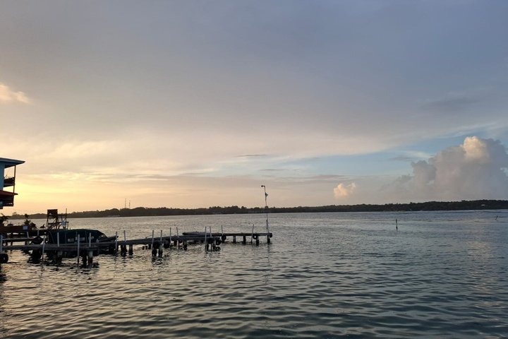 Bocas del Toro Boat Tour Zapatilla Snorkeling and Island Hopping