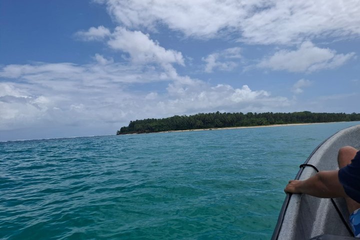 Bocas del Toro Boat Tour Zapatilla Snorkeling and Island Hopping