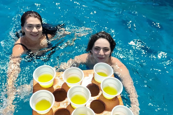 Capri Shared Tour : Caves, Dives, Limoncello and Caprese Cake