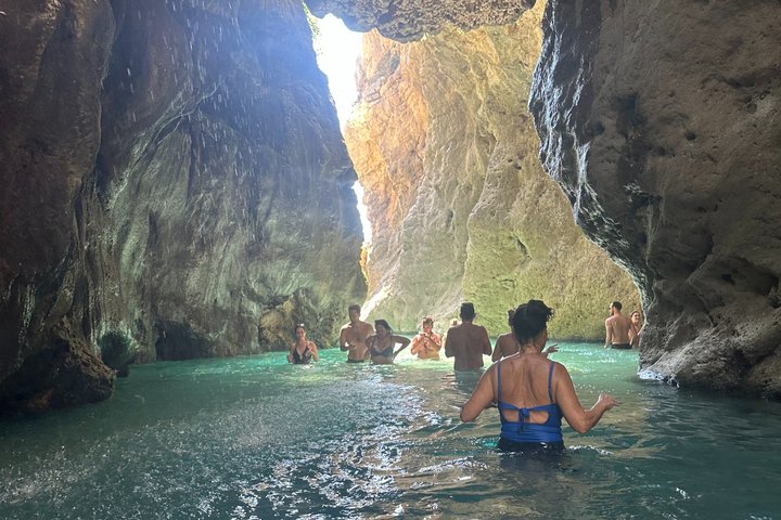 From Rethymno Private Tour to Spili Kourtaliotiko Kalypso Beach