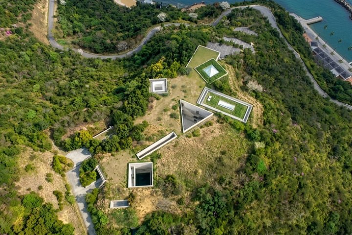 Naoshima Private Custom Tour with Local Guide