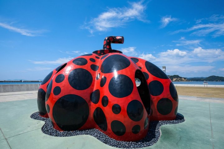 Naoshima Private Custom Tour with Local Guide