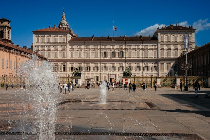 Turin: Small-group Walking Tour of Top City Highlights