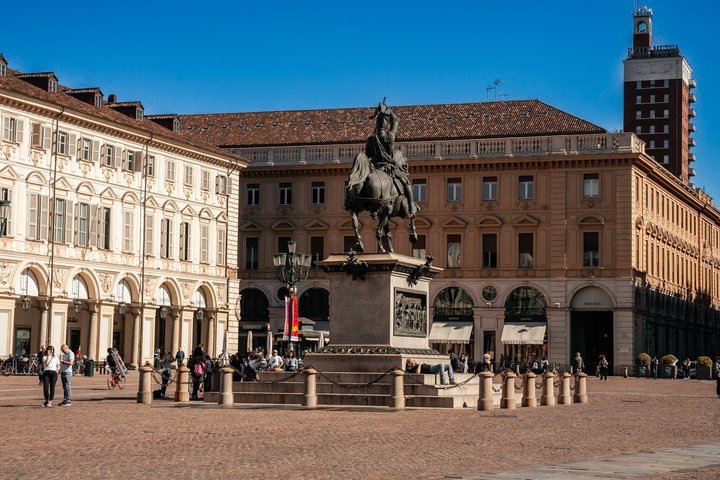 Turin: Small-group Walking Tour of Top City Highlights