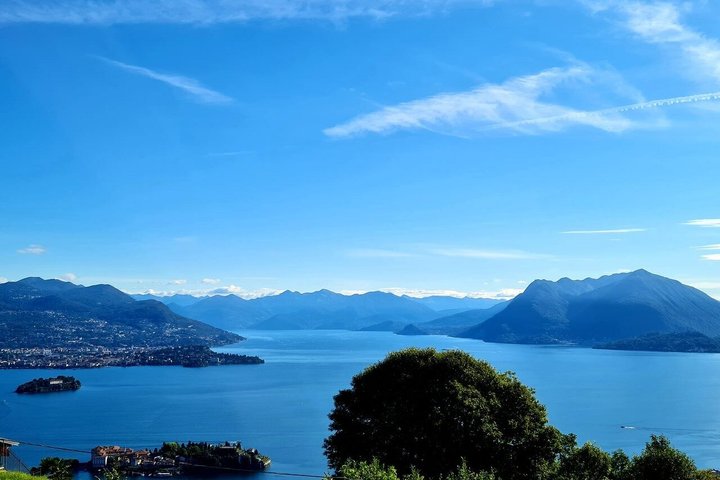Ebike Tour Stresa with fantastic views and local aperitif