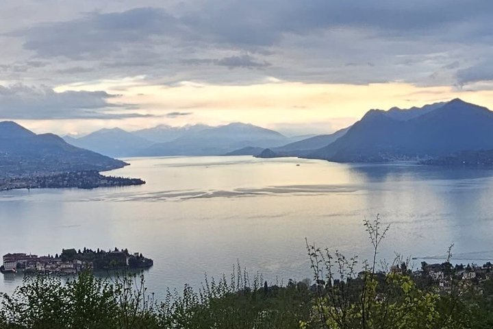 Ebike Tour Stresa with fantastic views and local aperitif