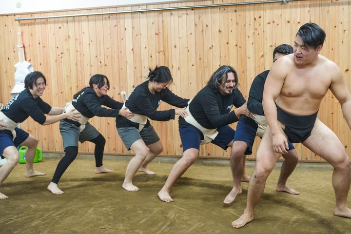 Authentic Tokyo Sumo: Enter the Ring & Chanko Lunch