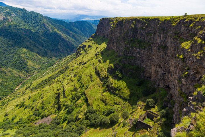 Day Trip to Armenia Including Homemade Lunch