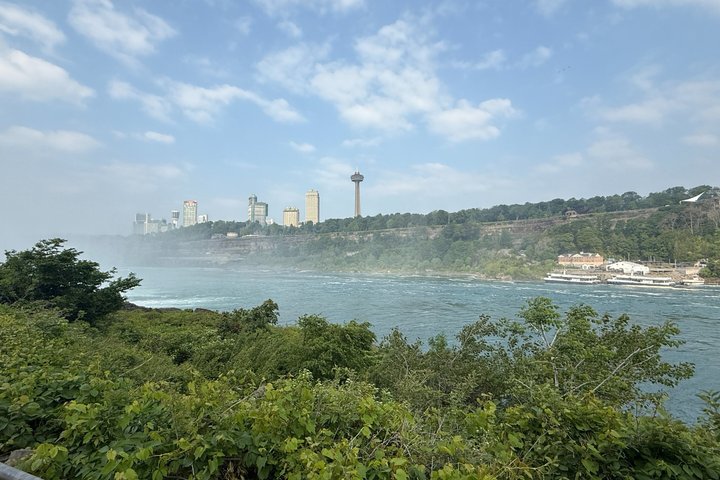 2-Day Niagara Falls Tour from D.C. w/ Overnight in the Falls Area