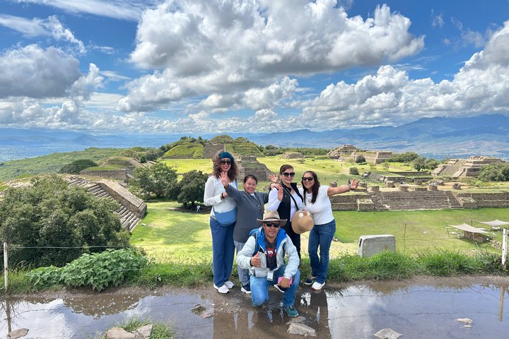 Monte Alban Full Experience for 3 Hours with Admission Included