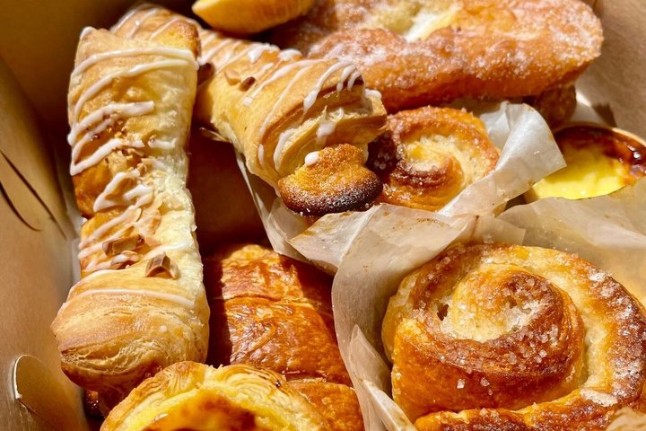 Provincetown Bites and Sights Walking Guided Food Tasting Tour