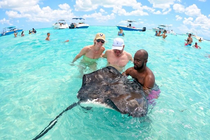 Ocean Blue Charters Private Boat Charters in the Cayman Islands