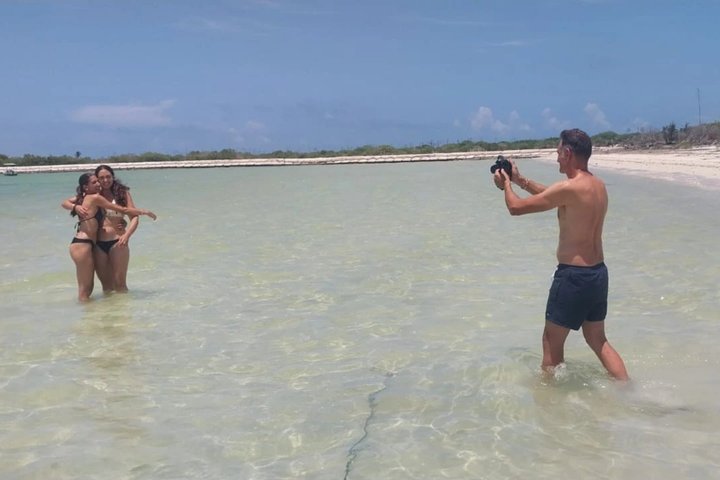 Rio Lagartos Private Flamingo Tour Hidden Beach Mud Bath