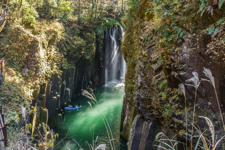Takachiho Private Tour | Gorge, Cave, Train & Sea of Clouds