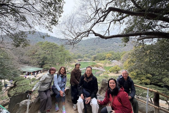 Essence of Takamatsu: Udon, Gardens, and Local Charm