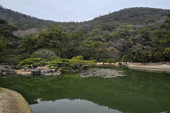 Essence of Takamatsu: Udon, Gardens, and Local Charm