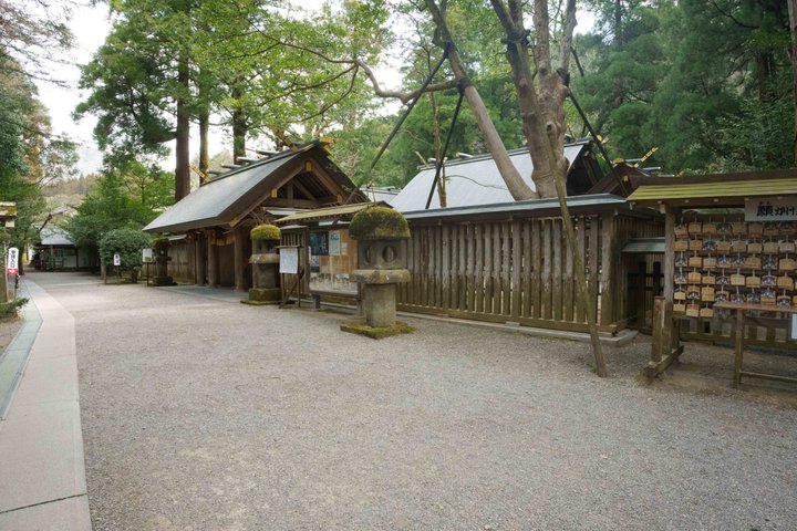 Takachiho Private Tour | Gorge, Cave, Train & Sea of Clouds