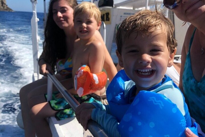 From Anzio: Ponza Boat Tour Swimming & Lunch + Ferry Tickets