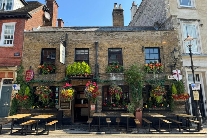 Private Royal Borough Scenic Tour with Windsor Castle Views