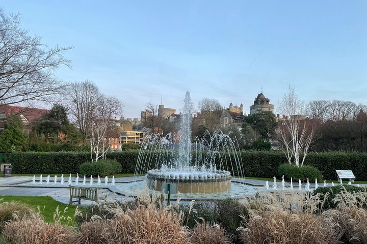 Private Royal Borough Scenic Tour with Windsor Castle Views