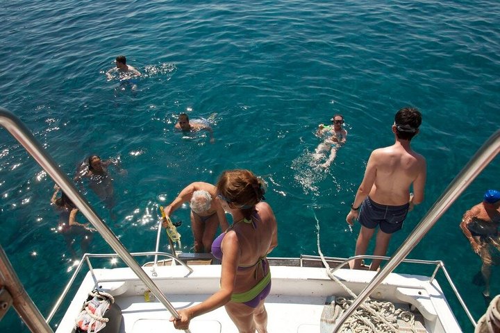 From Anzio: Ponza Boat Tour Swimming & Lunch + Ferry Tickets