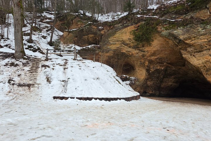 Turaida and Sigulda Day Trip with Local Guide from Riga