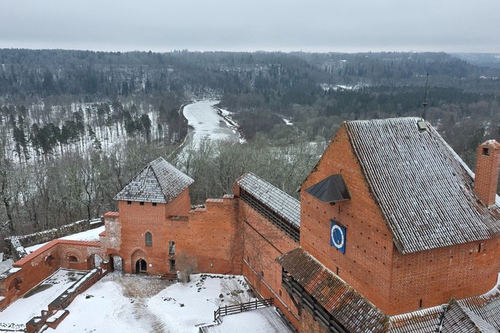 Turaida and Sigulda Day Trip with Local Guide from Riga