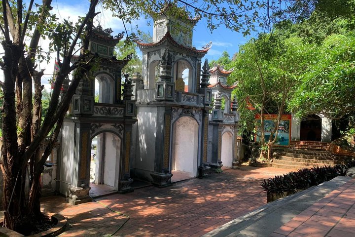 Ha Long Private tour - local sites