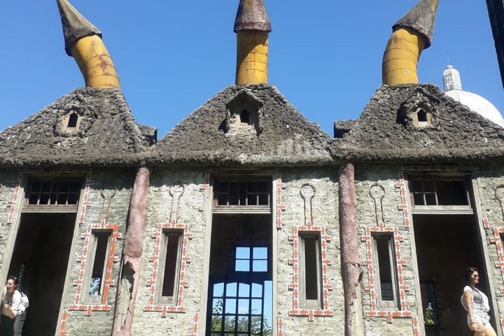 Campanopolis Tour, Visit the Magical and Mysterious Village